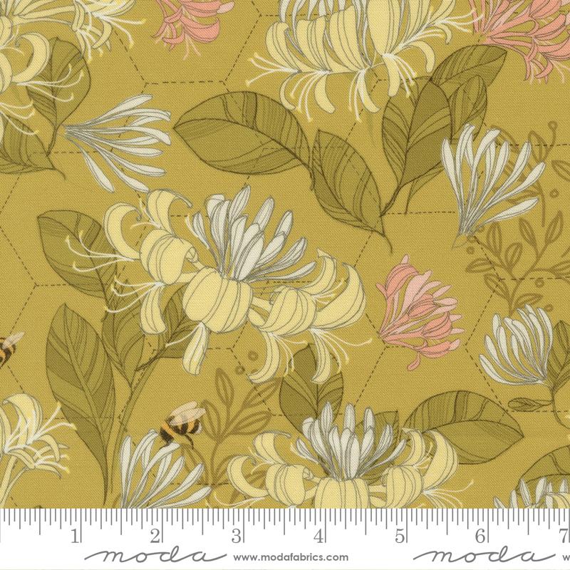 Pollinators Golden 48812 14 Moda Half Yard