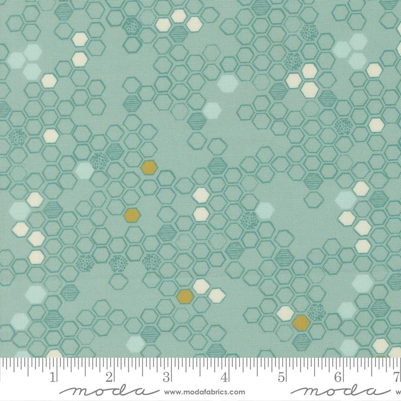 Pollinators Stream 48815 16 MODA Half Yard