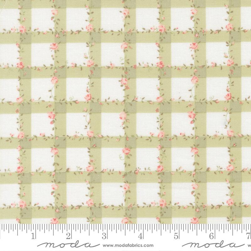 Abide Floral Plaid Gingham Checks and Plaids Gingham Brenda Riddle Moda 18793 25 Half Yard