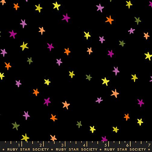 Freaky Familiars Starry Basics Stars Ruby Star Spooky Black MODA RS4109 98 HALF YARD
