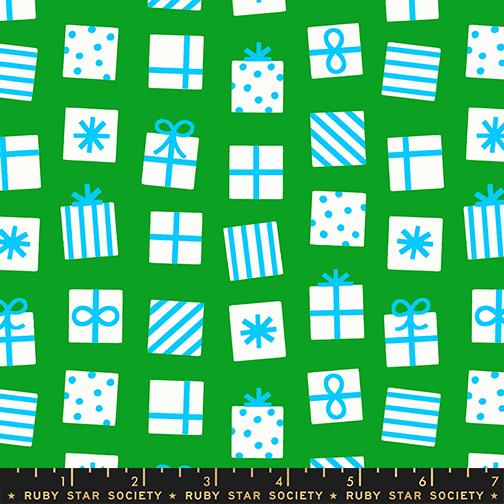Merry Happy Secret Santa Christmas Novelty Gifts Presents Ruby Star Verdant MODA RS3100 18 HALF YARD