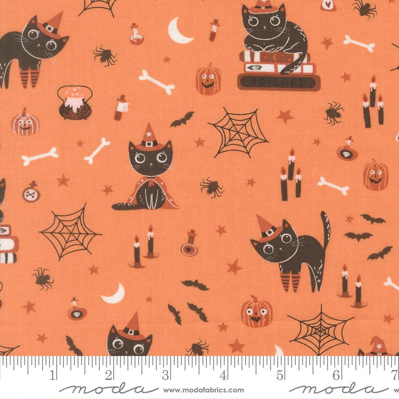 Purrs and Boos 39060 14 Cats Pumpkin Moda Half Yard