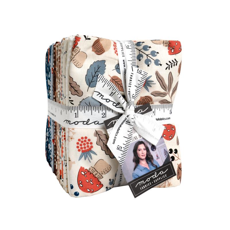 Natures Sketchbook 39070AB Fat Quarter Moda.