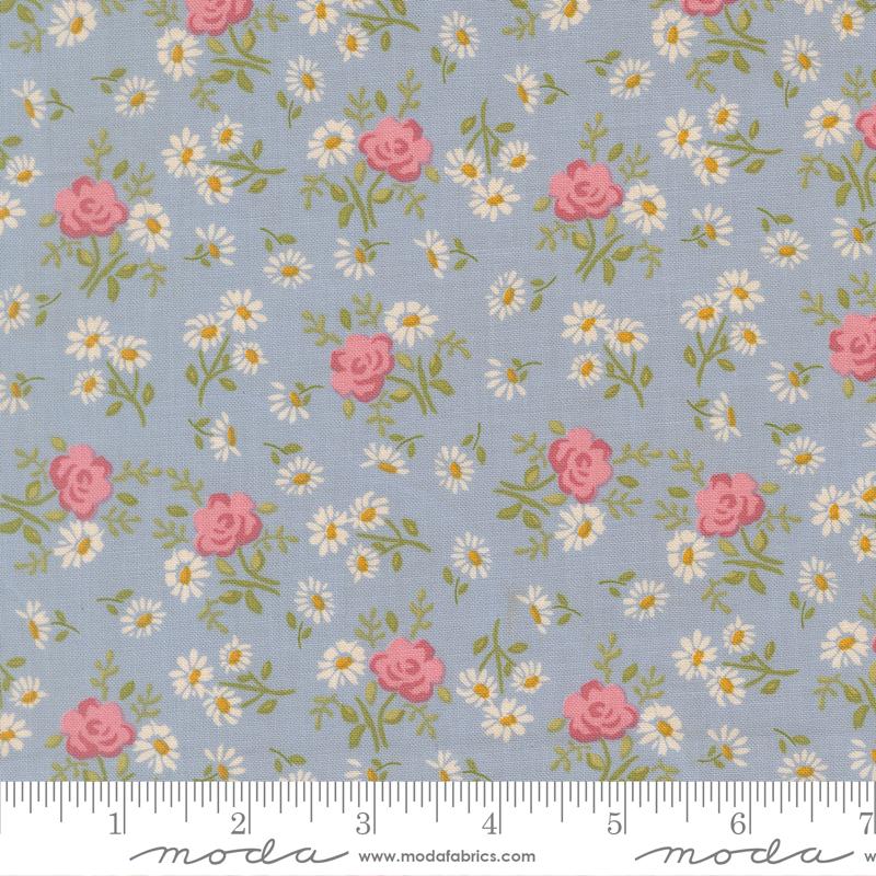 My Secret Garden 20985 21 Rose Garden Small Dusk Moda Half Yard