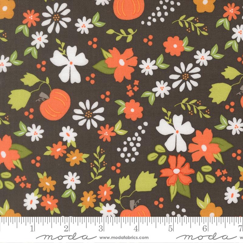Birch and Willow 37720 18 Pumpkin Patch Florals Charcoal Moda Half Yard