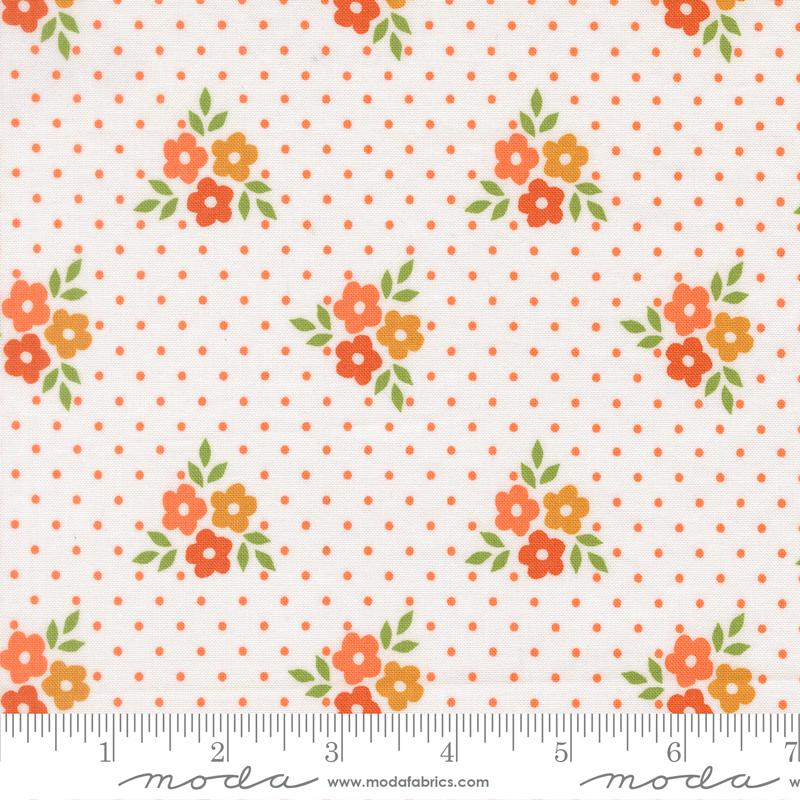 Birch and Willow Autumn Florals Cloud 37727 11 Sherri & Chelsi Moda Half Yard