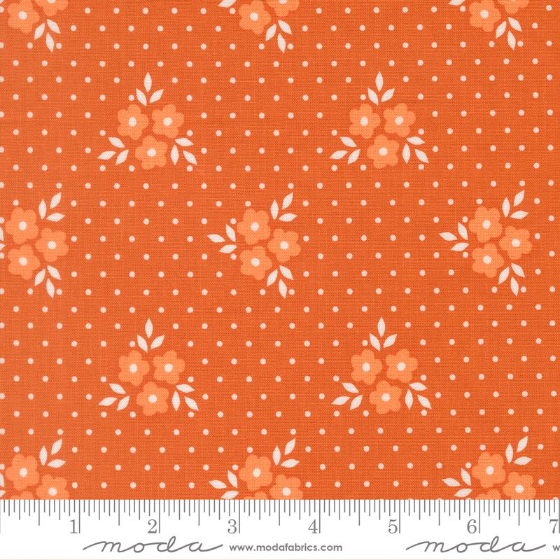Birch and Willow 37727 15 Autumn Florals Spice Moda Half Yard