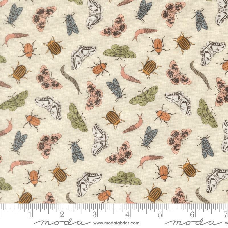 Petalush 26165 11 Entomology Novelty Bugs Lush Moda Half Yard