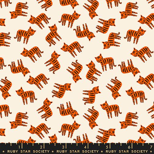 1 800 Calico Meow Novelty Cats Ruby Star Natural MODA RS4166 12 HALF YARD