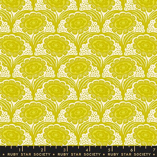 Ink Shop RS2140 11 Scallop Flower Retro Pistachio Moda Half Yard