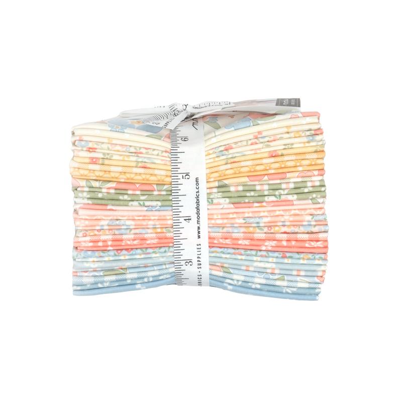 Handmade Sweetness 32 Pieces Fat Eighth 9 x 22 Cut 31790F8 My Sew Quilty Life Moda