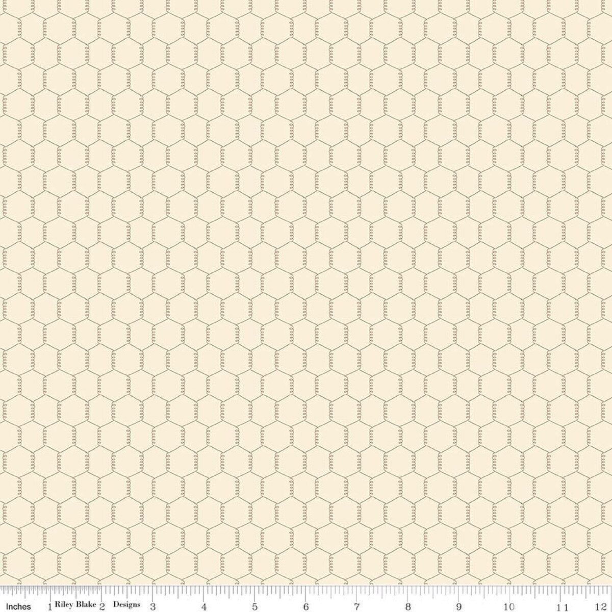 Lil' Farm Friends C17945­-CREAM Chicken Wire Kelsey Carlson Riley Blake Half Yard