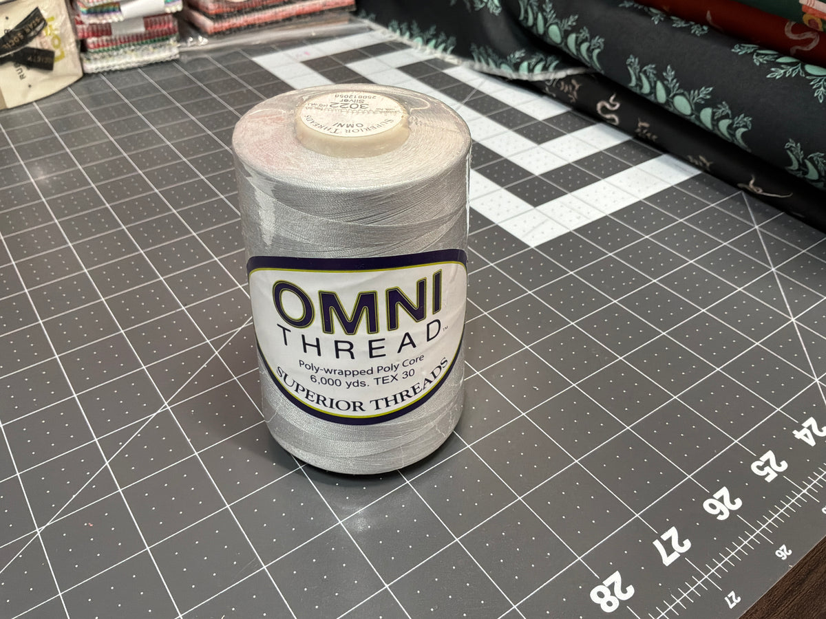 Omni Polyester Thread 40wt 6000yd Silver - 13402-3022QC