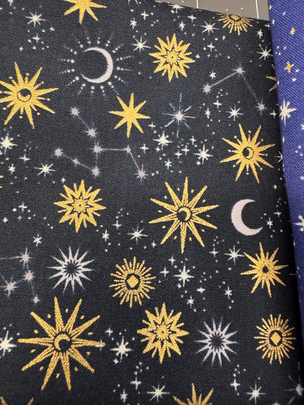 Charmed 15 Half Yard Bundle - Makower UK Andover 77H