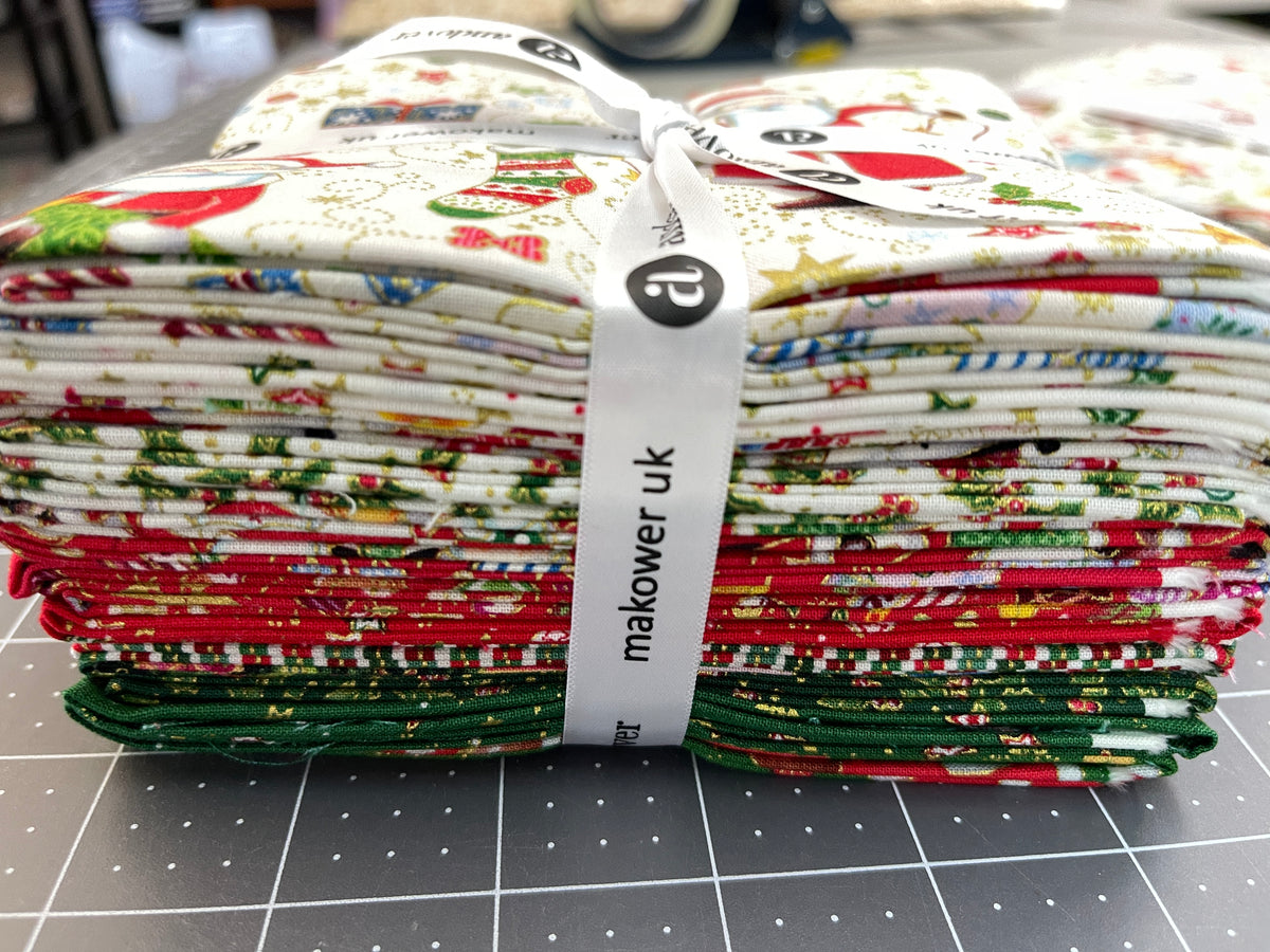Jolly Saint Nick 15 Fat Quarter Bundle by Makower for Andover Fabrics