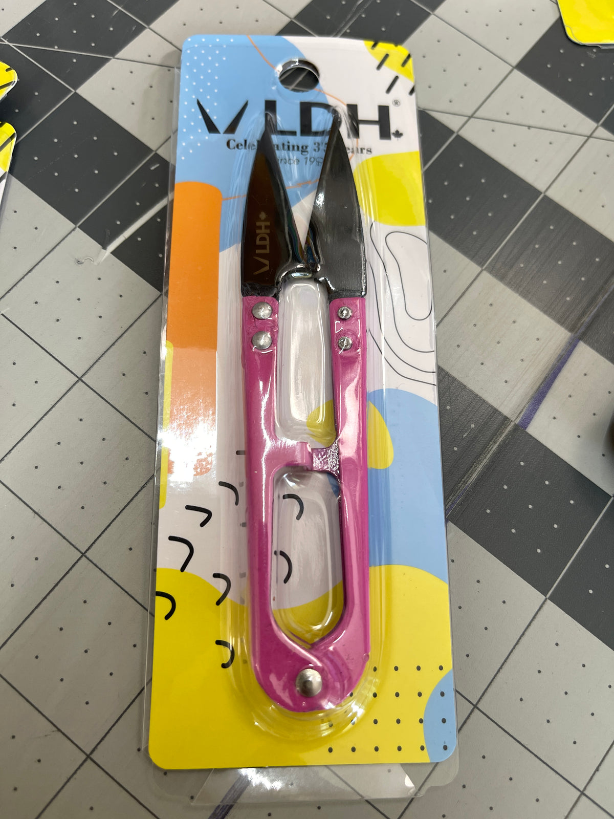 LDH 5" Thread Snip - Pink