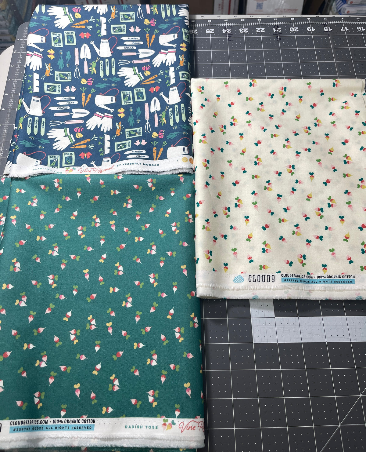 3 Yard Bundle Vine Ripened Cloud 9 Fabrics