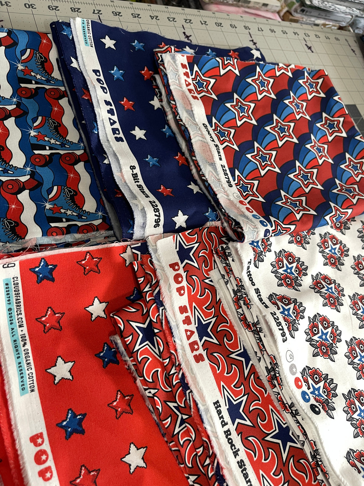 6 Yard Bundle - Pop Stars - 100% Organic By Cloud 9 Fabrics
