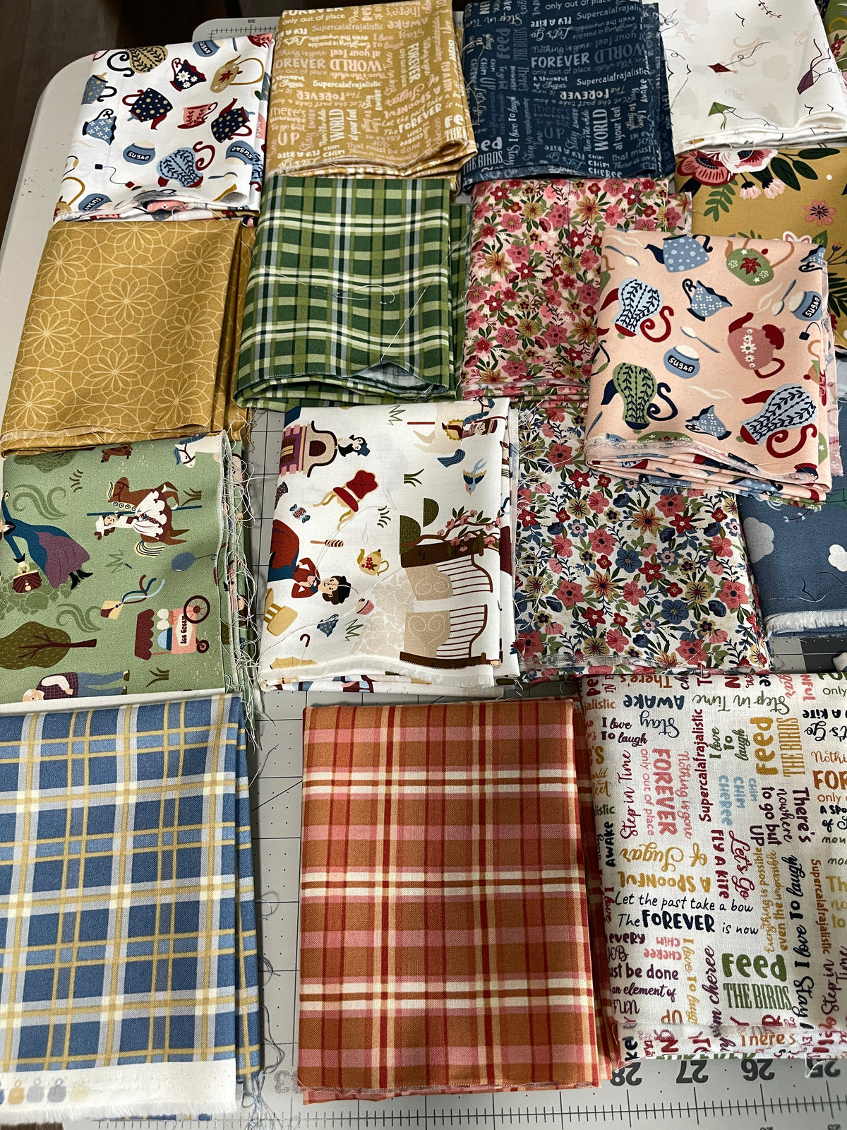 25 Fat Quarters Bundle Mary Poppins Spoon Full of Sugar Riley Blake 82Q