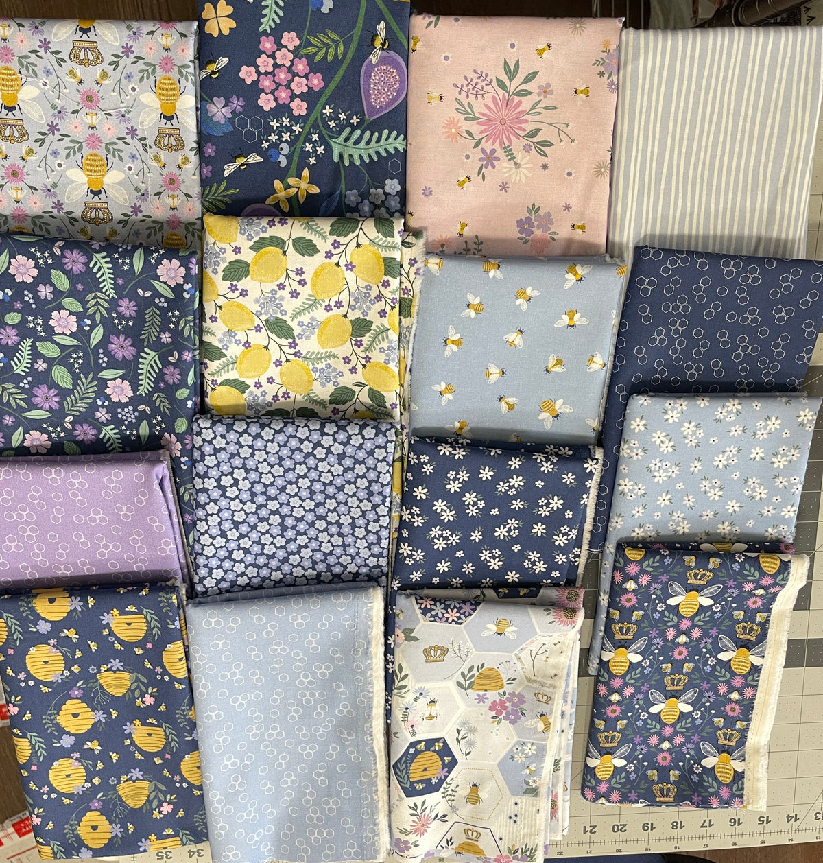16 Yard Bundle - To Bee or Not To Bee Dear Stella 93Y