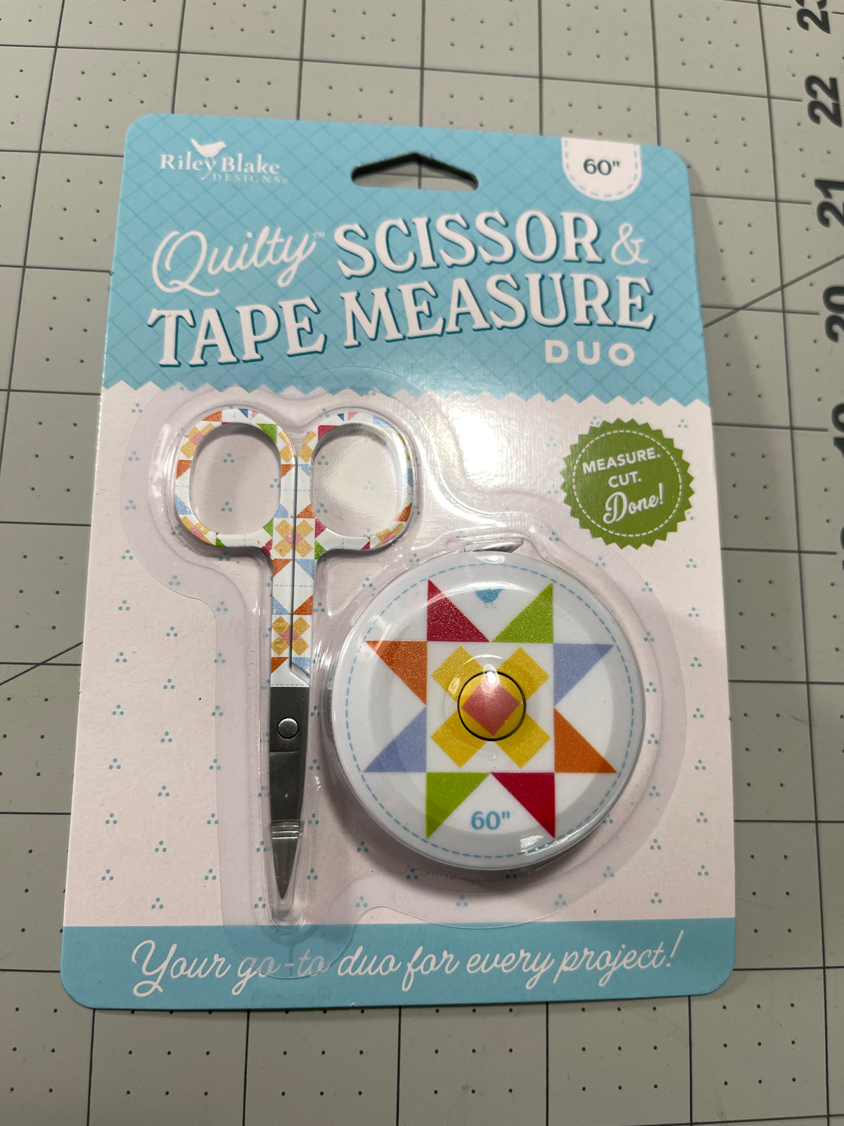 Riley Blake Designs Scissor and Tape Measure Duo ST-48384
