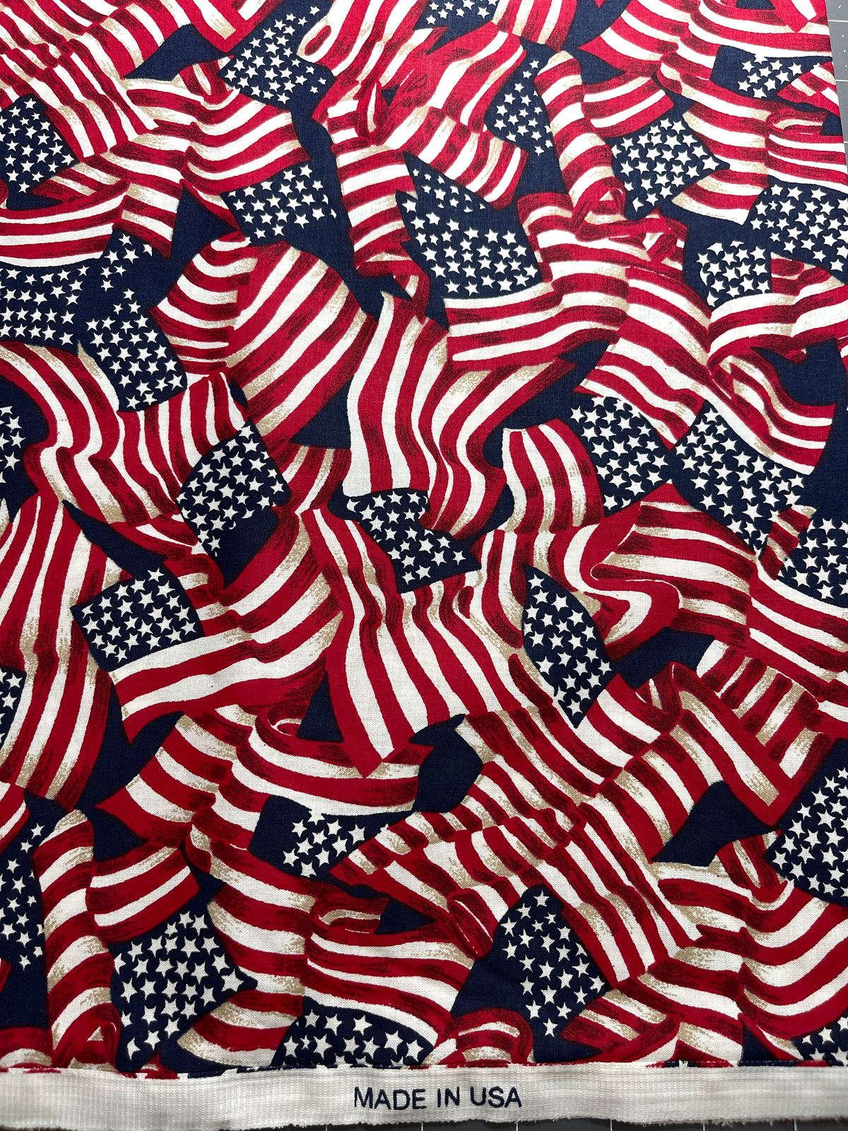 Patriotic America Flag 100% Cotton Made In USA 15 Yard Bolt