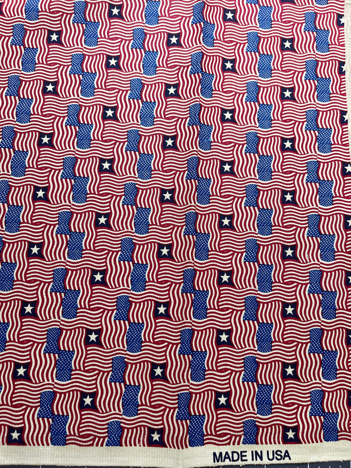 Patriotic America Flag 100% Cotton Made In USA 15 Yard Bolt