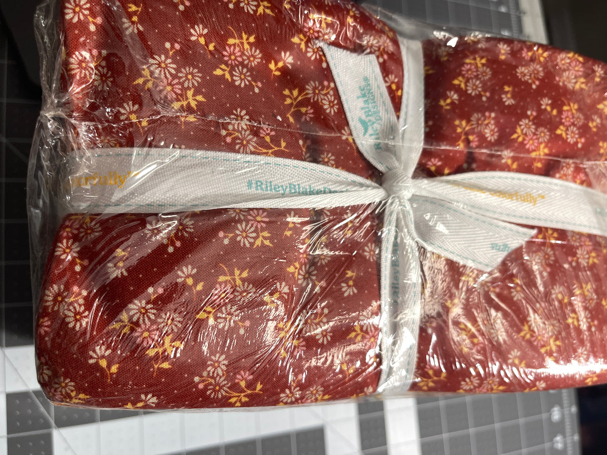 21 Yard Bundle Baked With Love Terracotta 1YD­-17780T­-21 Lori Holt Riley Blake