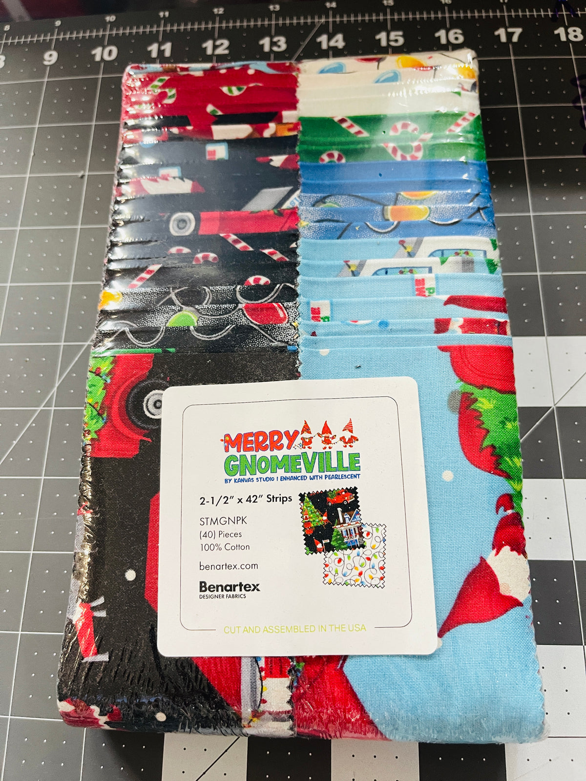 Merry Gnomeville 2.5" Strips Kanvas Studio STMGNPK Benartex