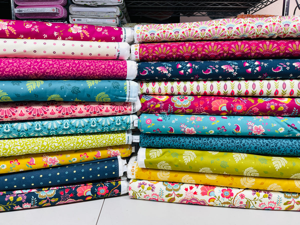 20 Fat Quarter Bundle Sitara Crystal Mannin Moda