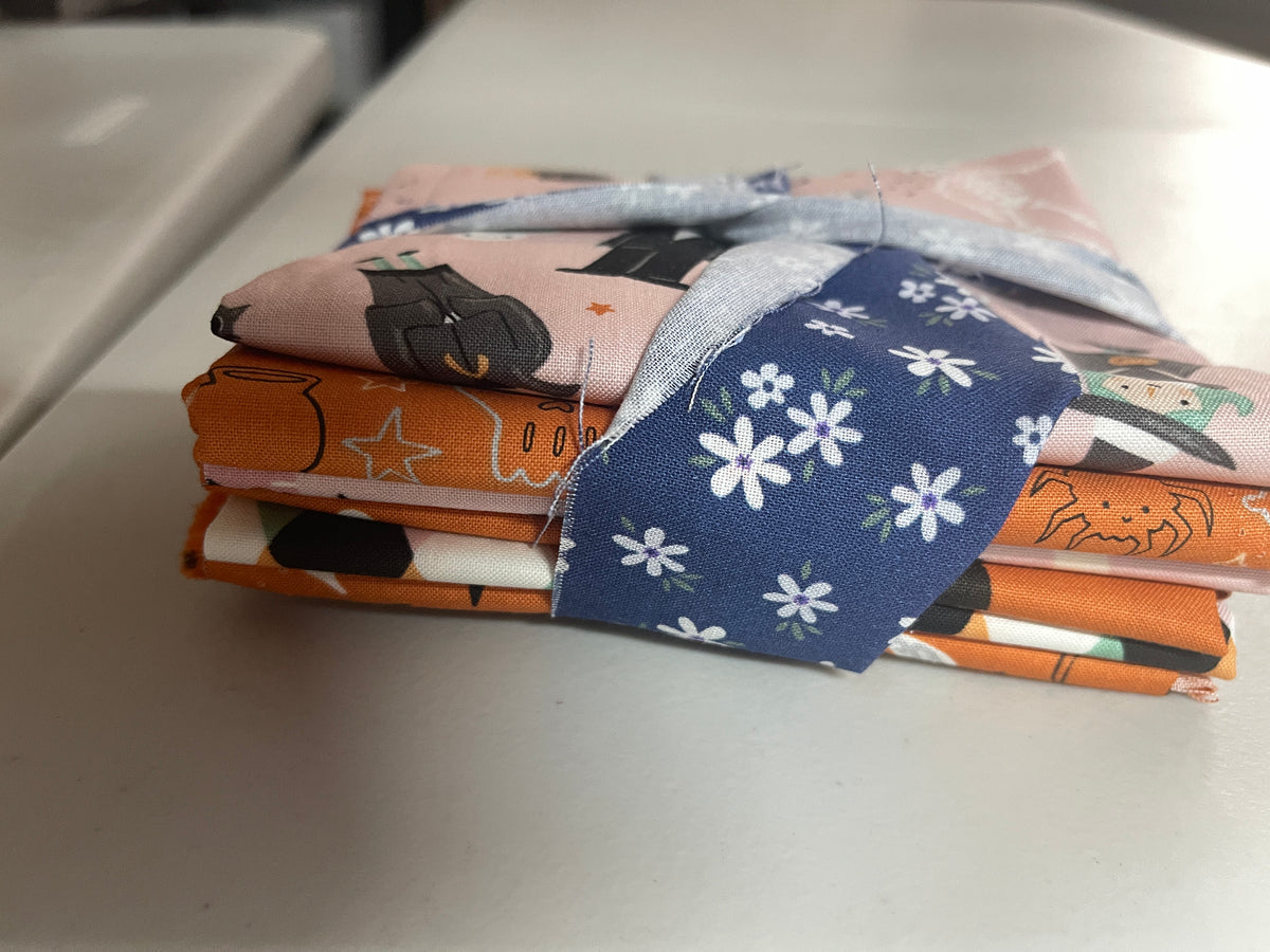 6 Fat Quarter Bundle Frank & Friends Riley Blake