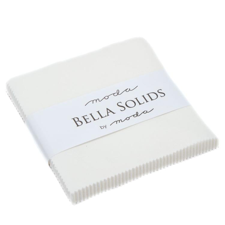Bella Solids 5" Charm Pack   Off White 9900PP 200 Moda 42 Pieces