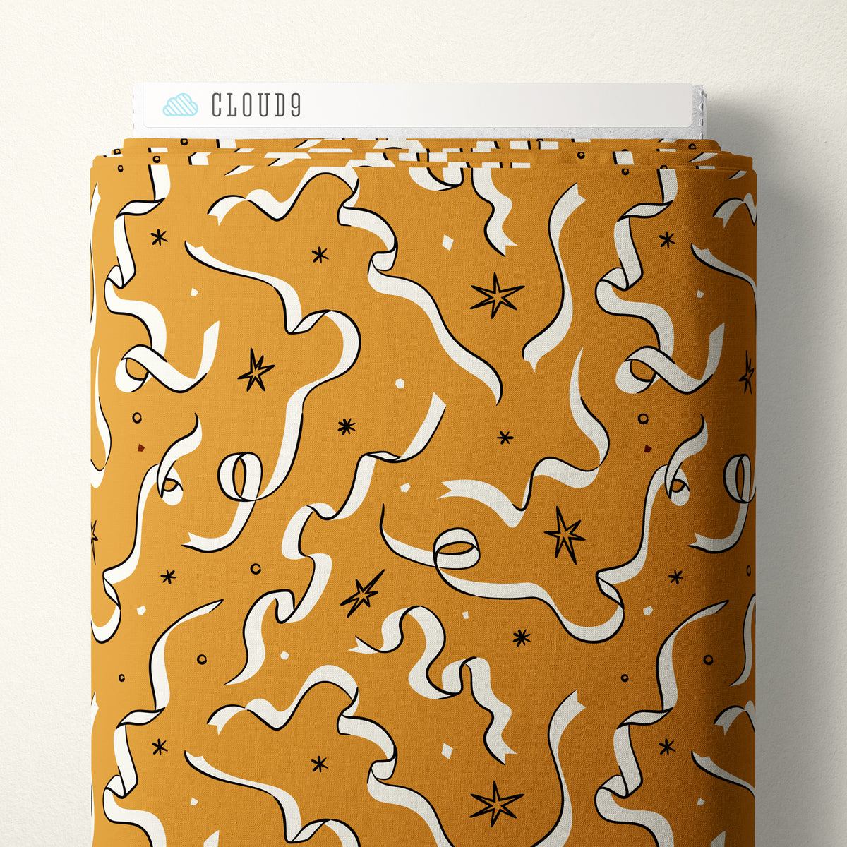 Merry & Mod 229150 Unwrapping Joy Gold Shelby Warwood Cloud9 Half Yard