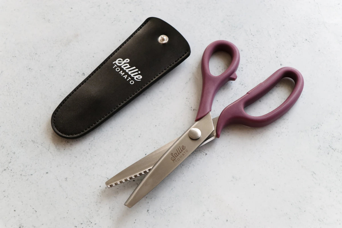 Sallie Tomato Pinking Shears STS349