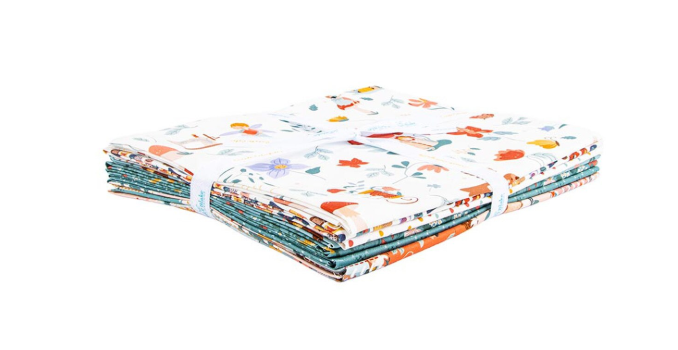 Thimbelina 6-Yard + Panel White Bundle by Jennifer Long Riley Blake 1YD-16860C