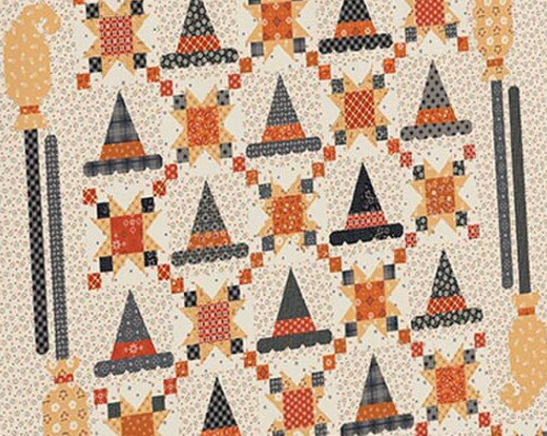 Lori Holt TB­-54043 Midnight Ride Trick-or-Treat Tote