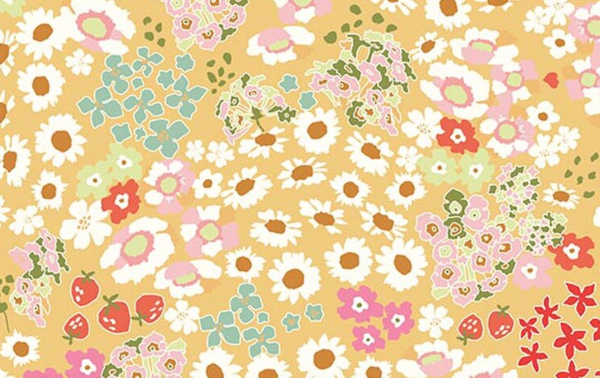 Cotton Nook C17971­-YELLOW Flowerbed  Riley Blake Half Yard