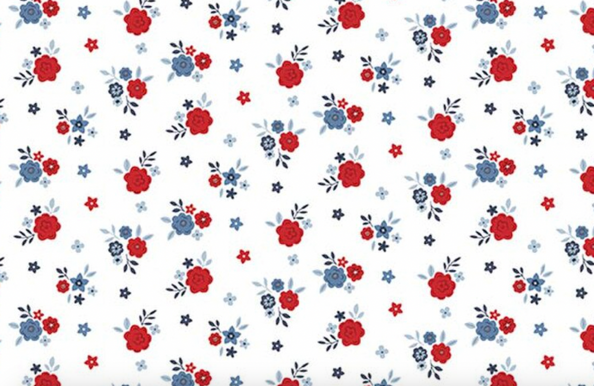 Hooray for the USA C18695-WHITE Flower White Dani Mogstad Riley Blake Half Yard