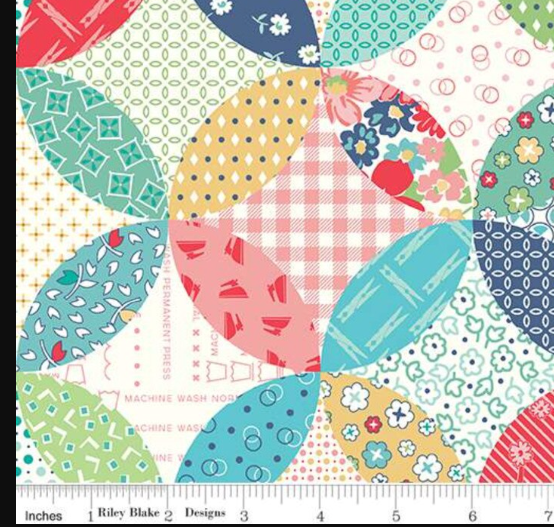 Vintage Happy 2 Quilted by Lori Holt C9145-MULTI Half Yard