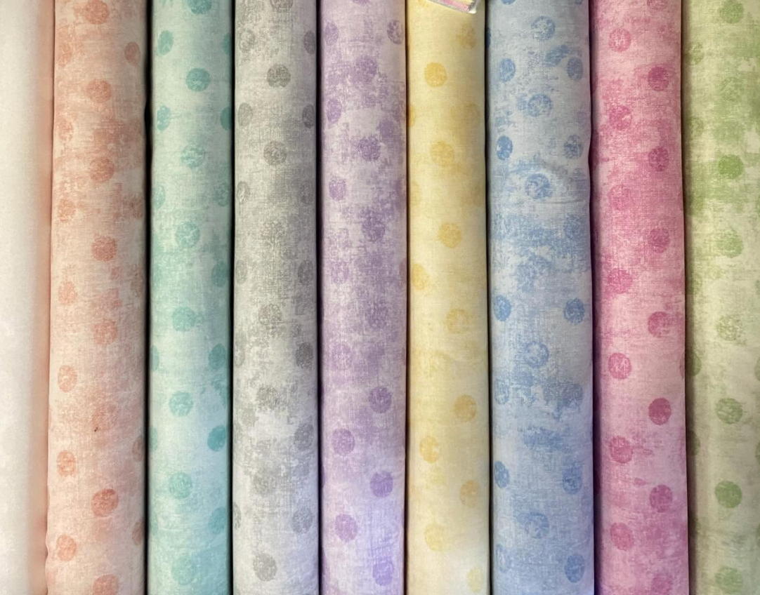 Dry Brush Dots 10 Karat 512-160-512 Danhui Nai Wilmington Prints