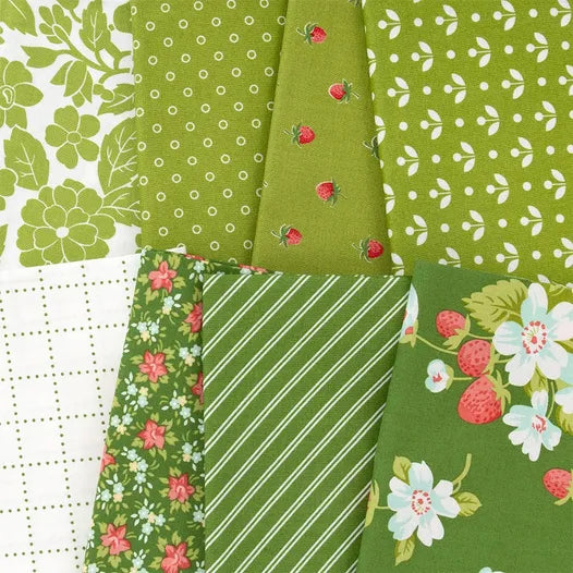 Bloomsberry 10" Layer Cake 55350LC Camille Roskelley Moda