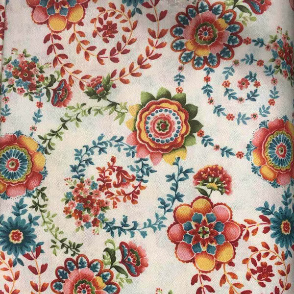 BORDEAUX ROSE  FLORAL SWIRL  WHITE RJR FABRICS RJR3083/1 HALF YARD