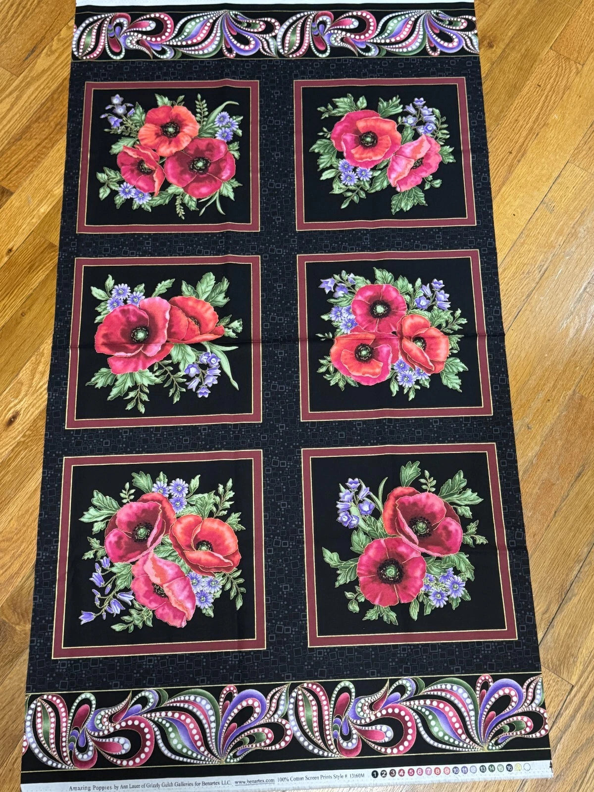 Amazing Poppies 13160M12B Quilt Blocks Panel Black Benartex