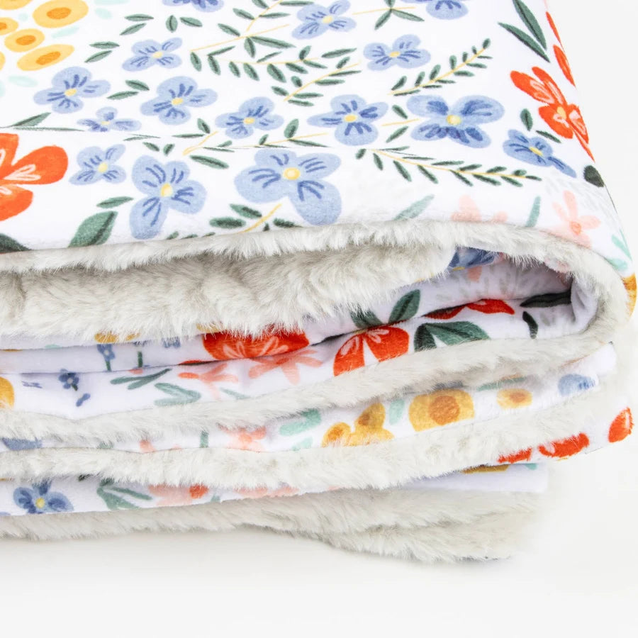 Farmhouse Floral 60" x 72" Minky Blanket Dreamy Blankets