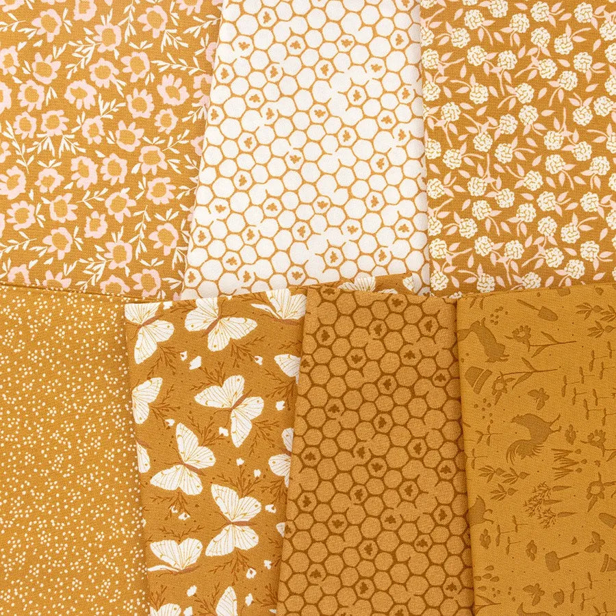 Wildbriar Fat Quarter 43220AB Sweetfire Road Ruby Star